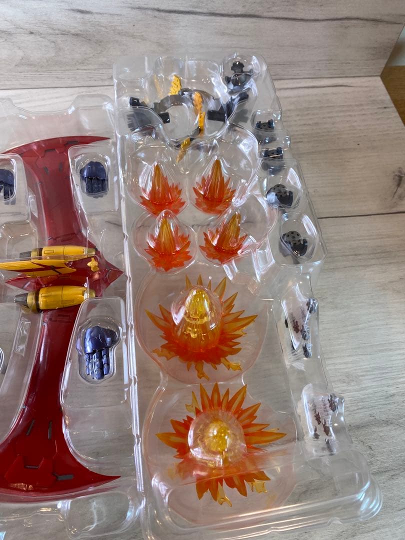 METAL BUILD マジンガーZ ＆ スーパーロボット超合金 アルトアイゼン