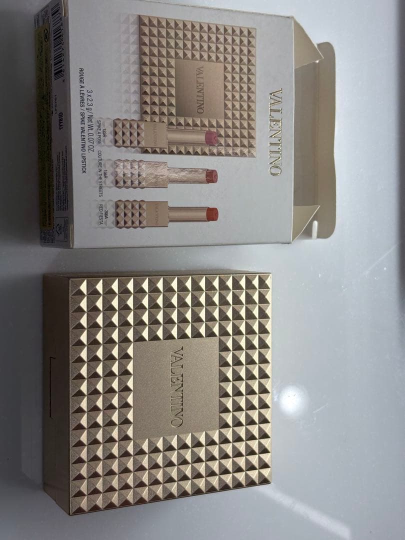 【新品未使用】VALENTINO 口紅 3色セット ギフトボックス ROSSO VALENTINO COUTURE (3) LIPSTICK SET | 100R 107A 22R for sale