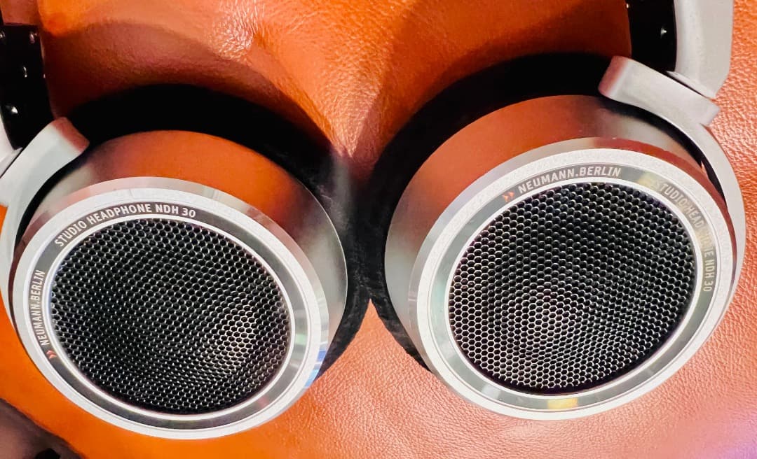 NEUMANN NDH30 シルバー使用極小 良品！ - メルカリ