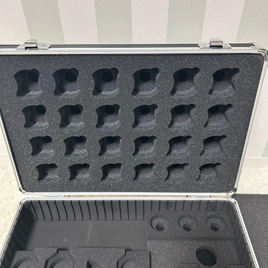 新品 ドリームボックス ベイブレードXアタッシュケース ロゴプレート黒