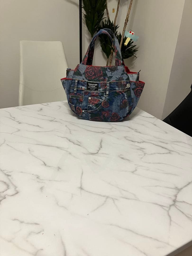 895 tatdwtg様専用大きめデニムリメイクバック ハンドメイド2点