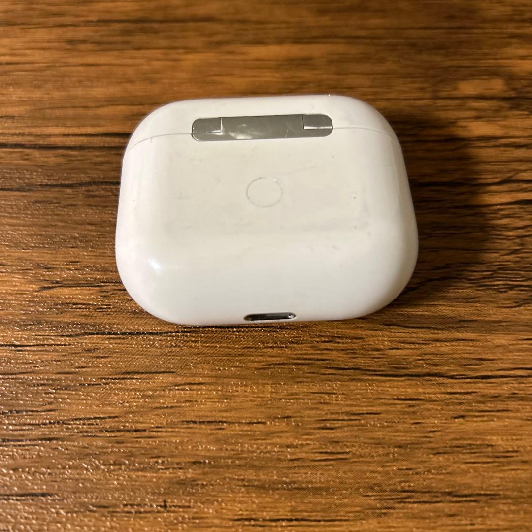 偽Apple AirPods ホワイト本体 ジャンク - メルカリ