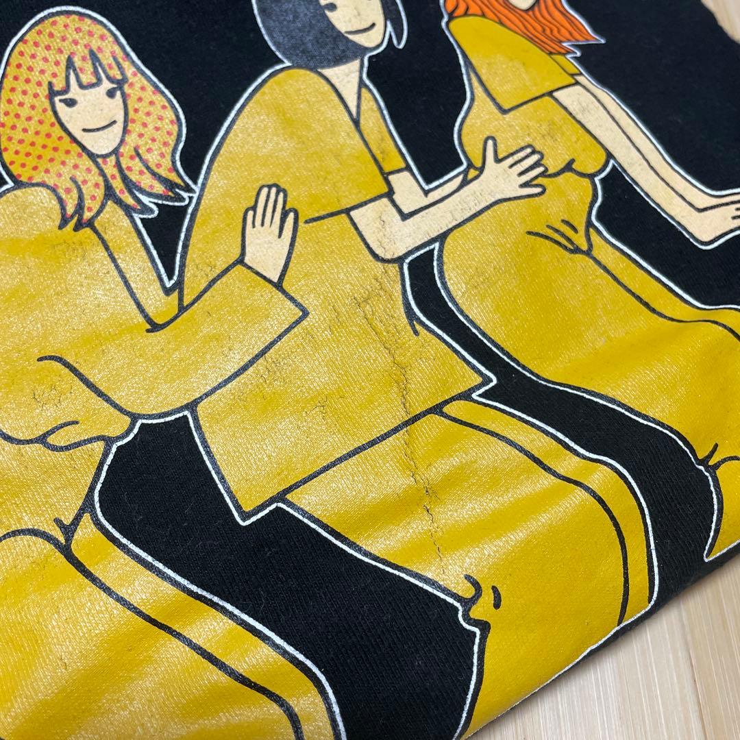 チリビーンズロンTとステッカー