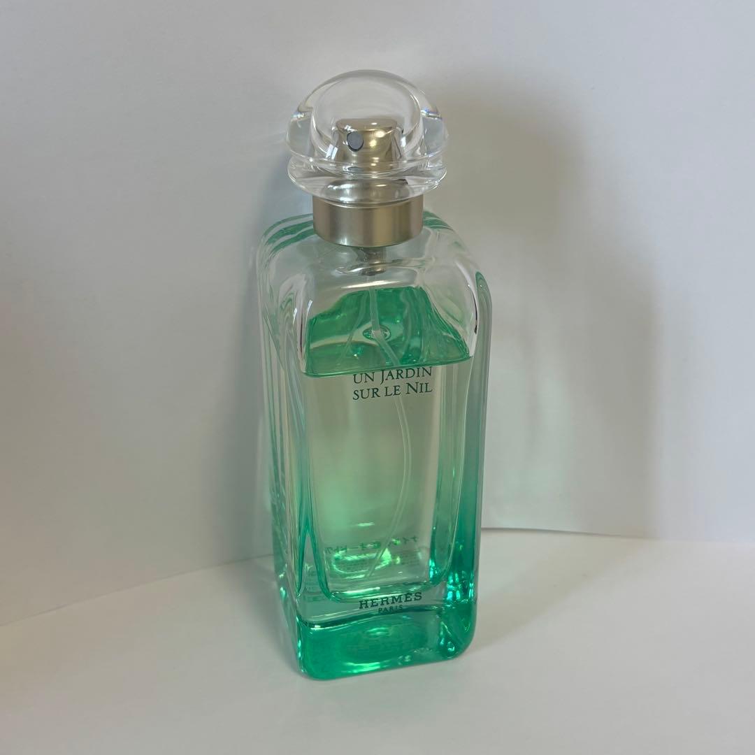 HERMES UN JARDIN SUR LE NIL 香水 ナイルの庭