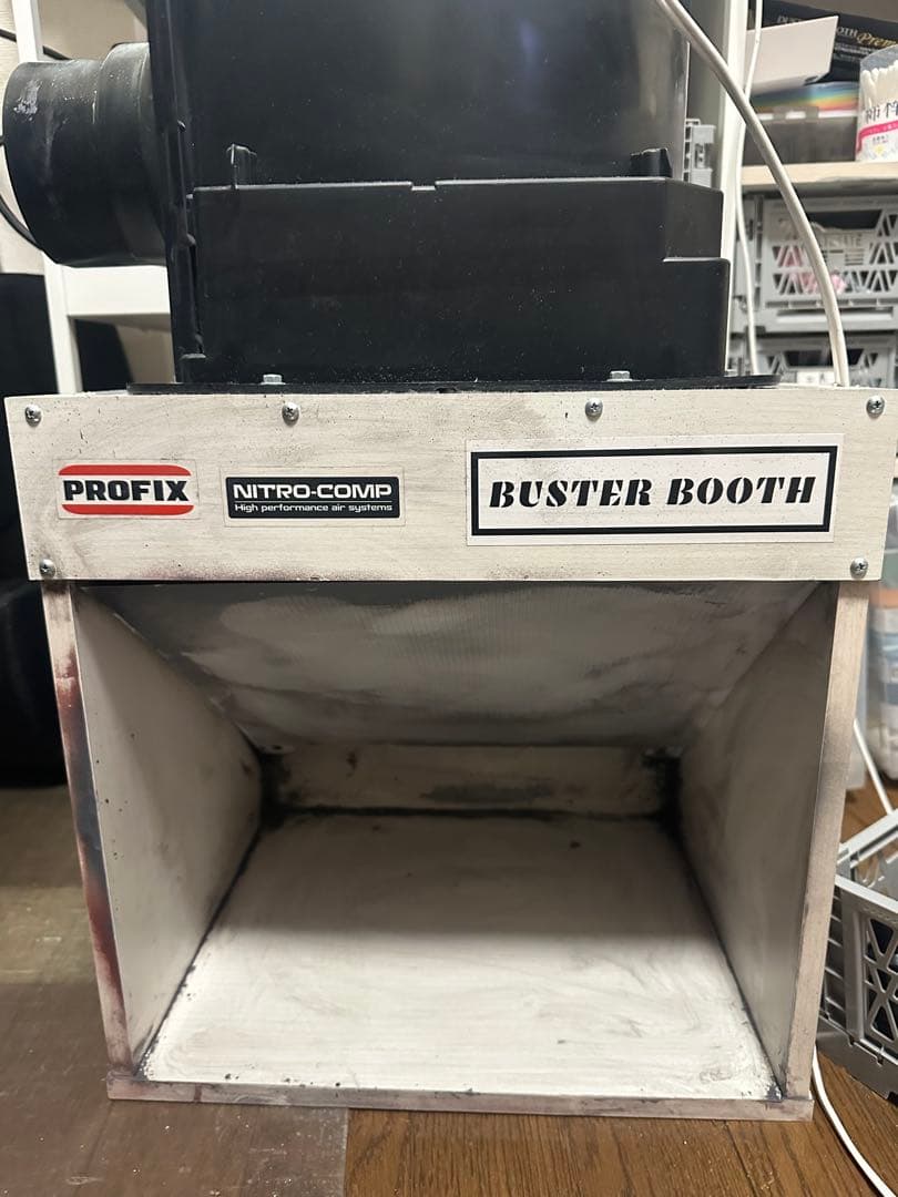 塗装ブース BUSTER BOOTH エントリーモデル エントリーモデル天井設置型塗装ブース 風量220m3/h 白色 | BUSTER BOOTH