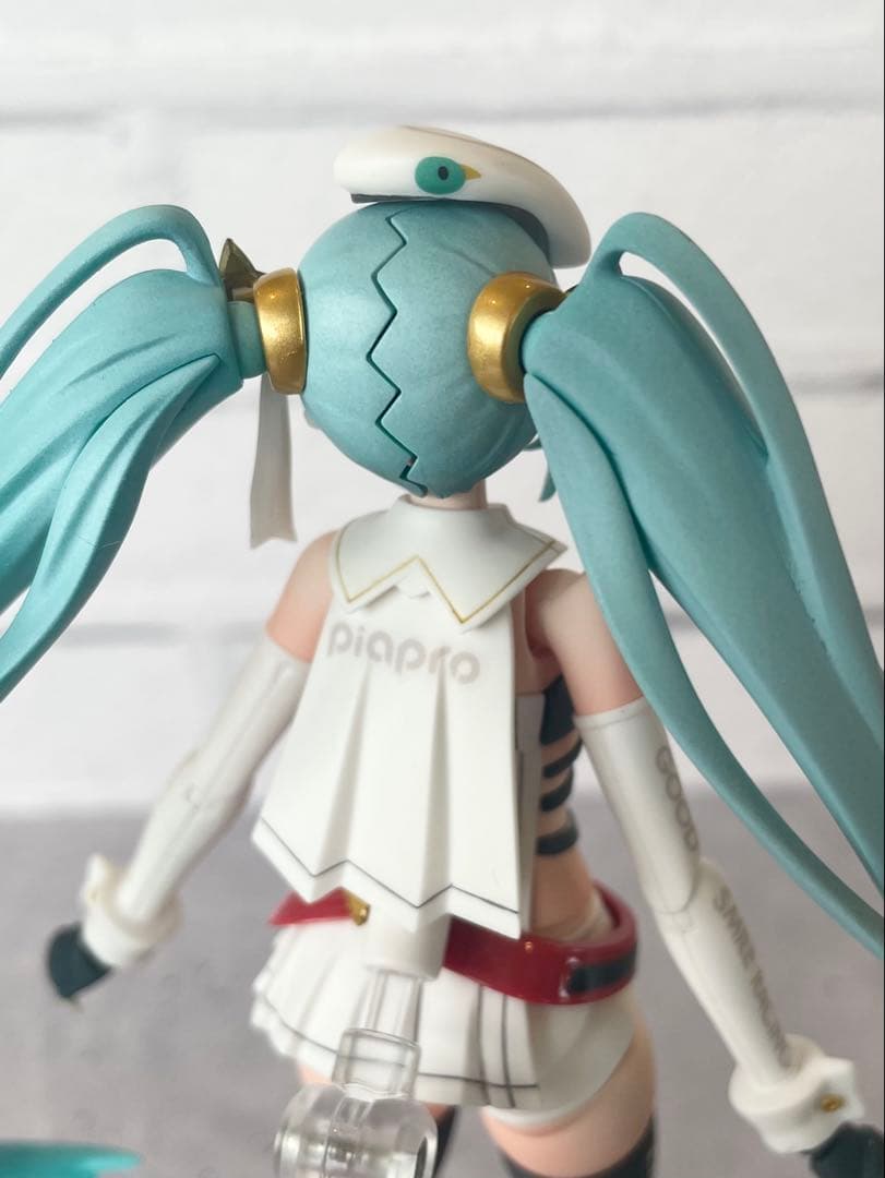 全塗装・完成品】 レーシングミク 2023Ver. 【PLAMATEA 】 - メルカリ