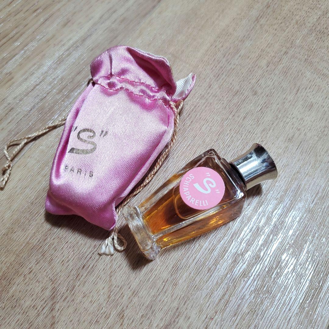 廃盤香水 Schiaparelli エルザ スキャパレリの ショッキング - メルカリ