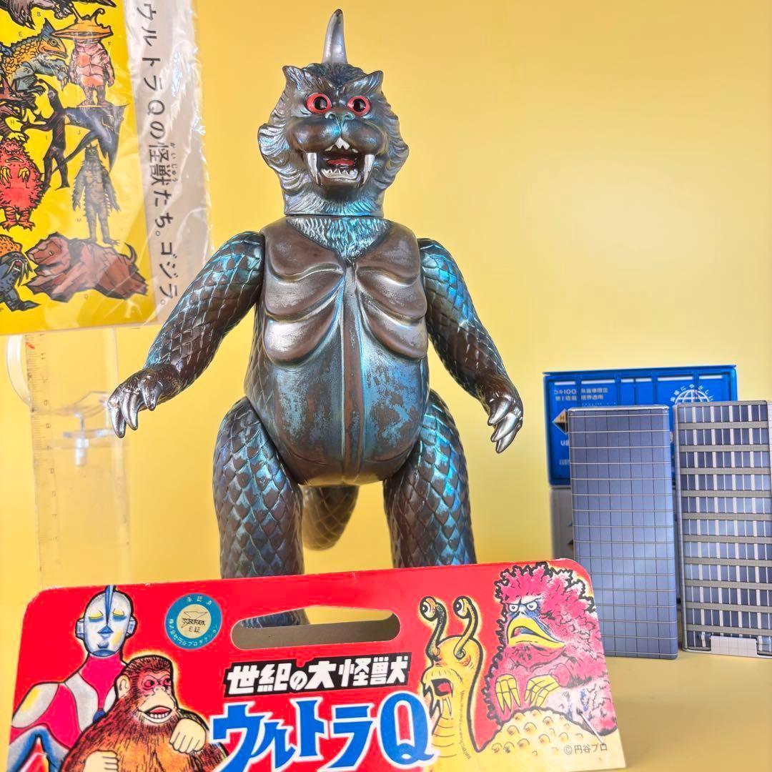 ゴメス 尾稼働 M1号 マルサン 復刻版 美品 Yahoo!オークション - 【開封美品】 M1号 復刻 ゴメス 1期 尻尾 別 ゴ