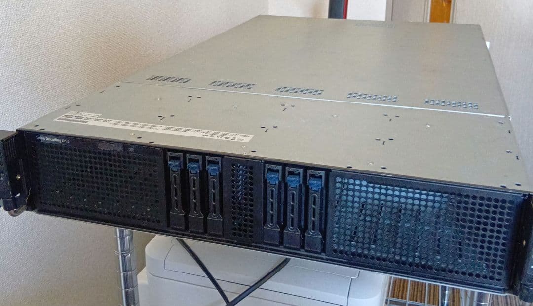 ASUS GPU鯖 VRAM 96GB Xeon E5-2699 v3 72コア ASCII.jp：18コアで46万円オーバーのXeon最上位「Xeon E5-2699v3」が発売