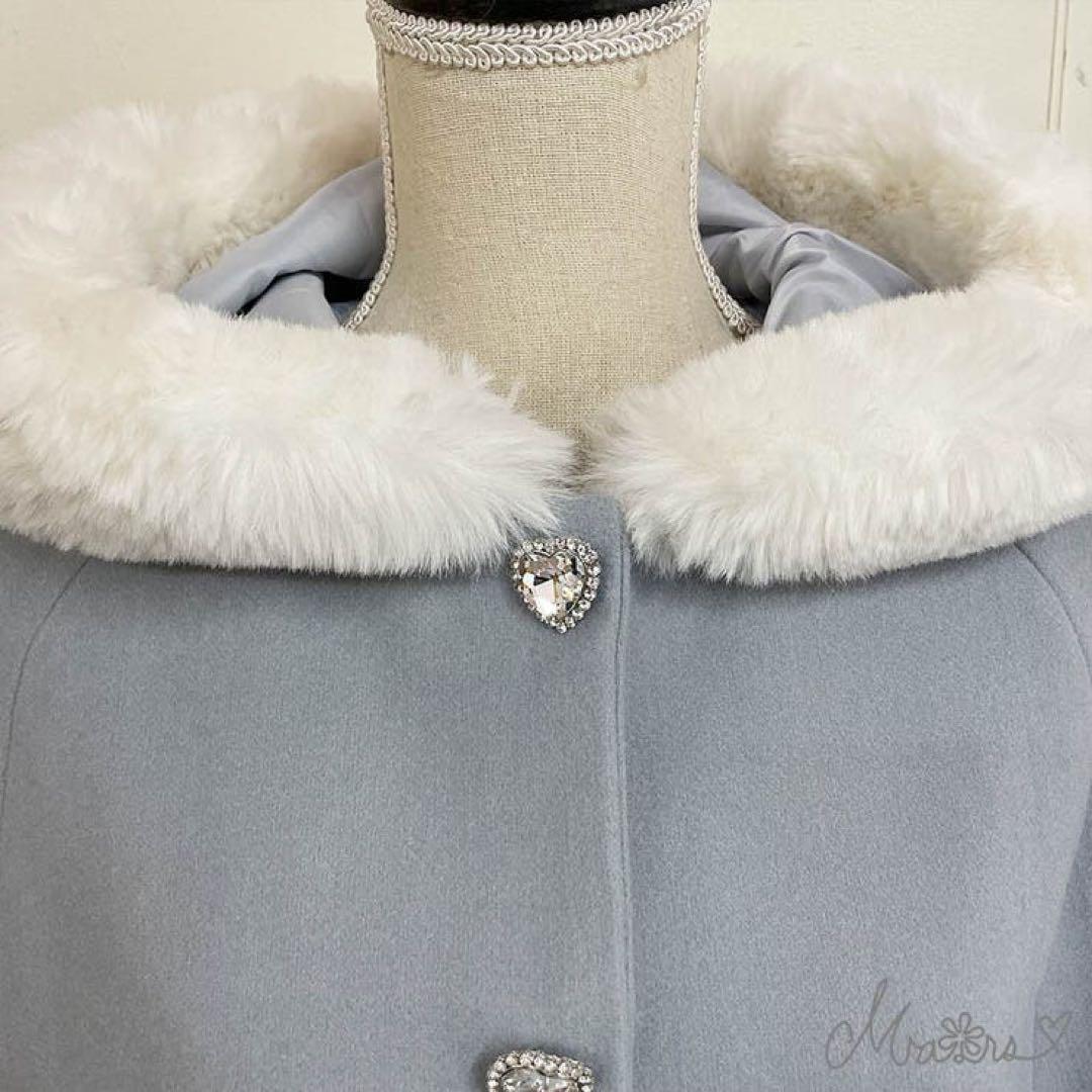 限界値下げMARS】リボン付きボリュームファーフードケープコート