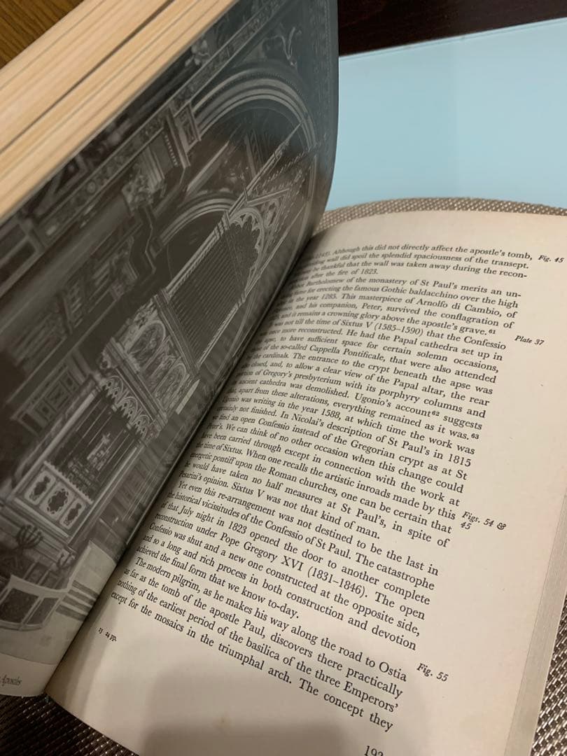 希少 The Tombs of St. Peter & St. Paul