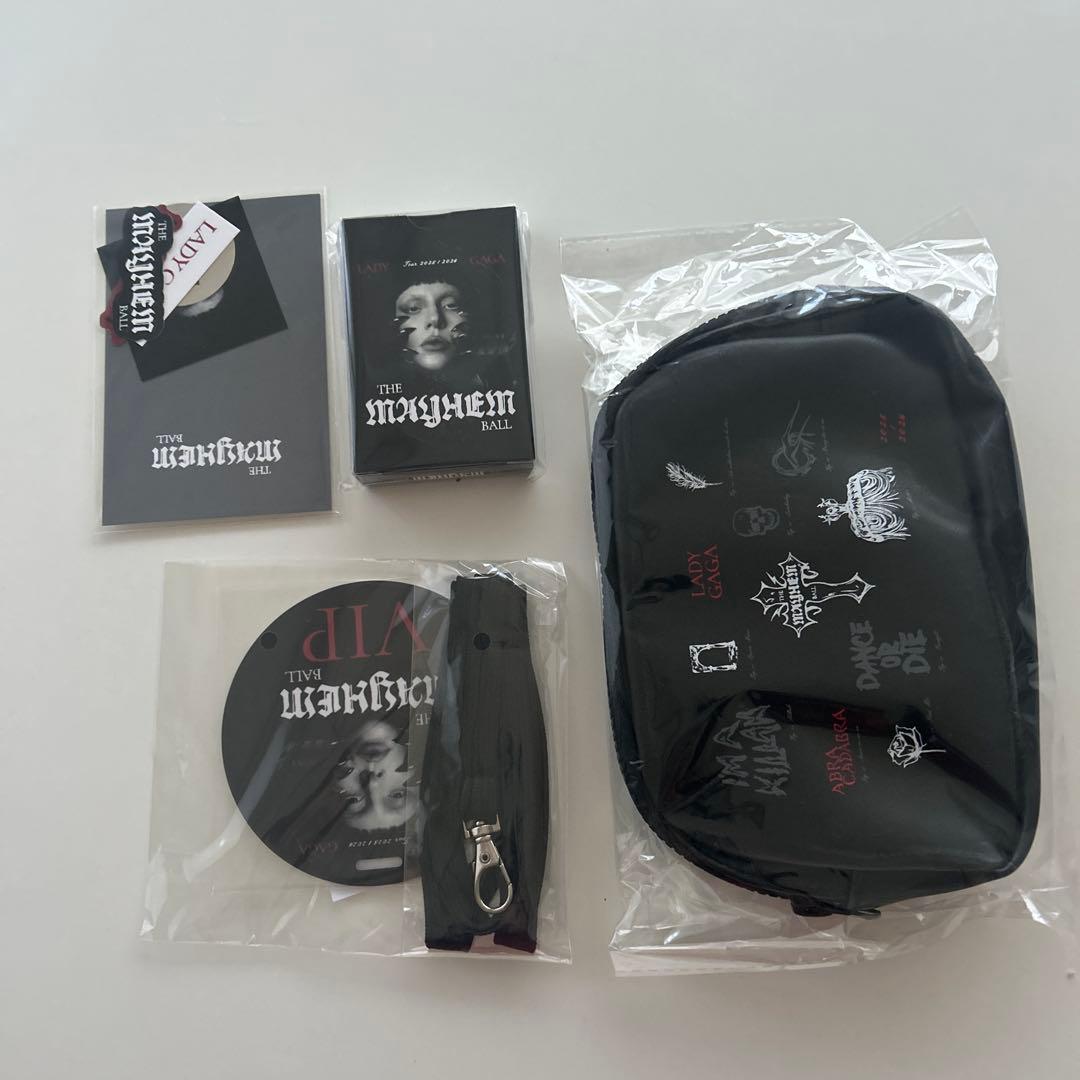 Lady Gaga The Mayhem Ball 2026VIP SILVER - メルカリ