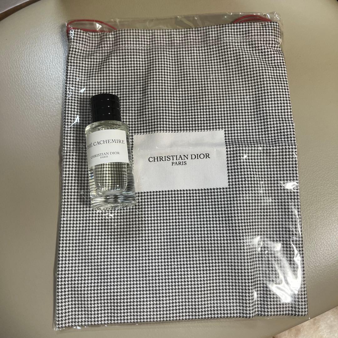 メゾンクリスチャンディオール テカシミア 40ml おまけ付き - メルカリ