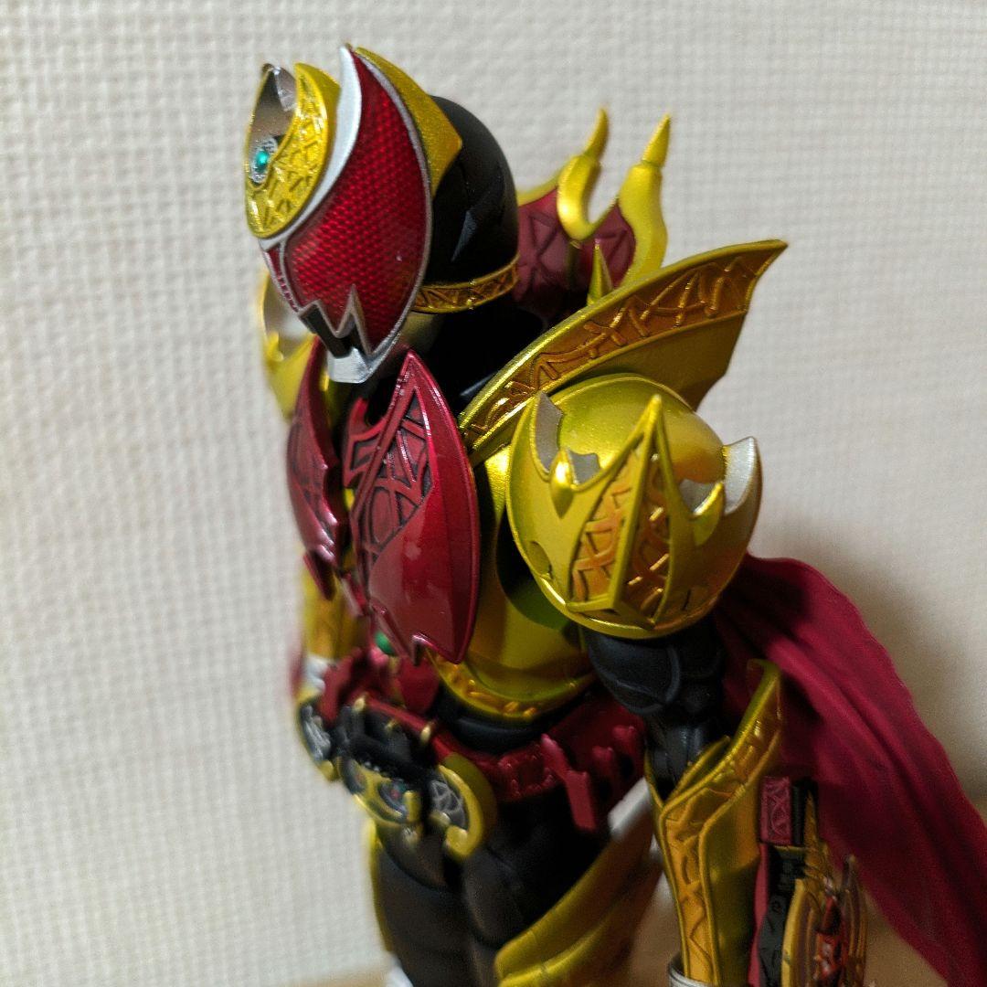 S.H.figuarts 仮面ライダーキバ エンペラーフォーム(真骨彫製法)