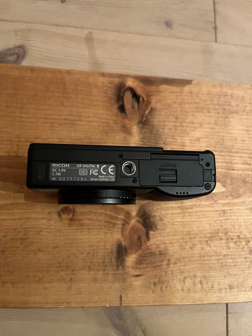 ■ 美品 ■《S数 70回》リコー　RICOH GR DIGITAL III