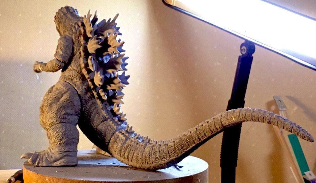二郎工房 ゴジラ 2001 GMK 新品 未組立 - メルカリ