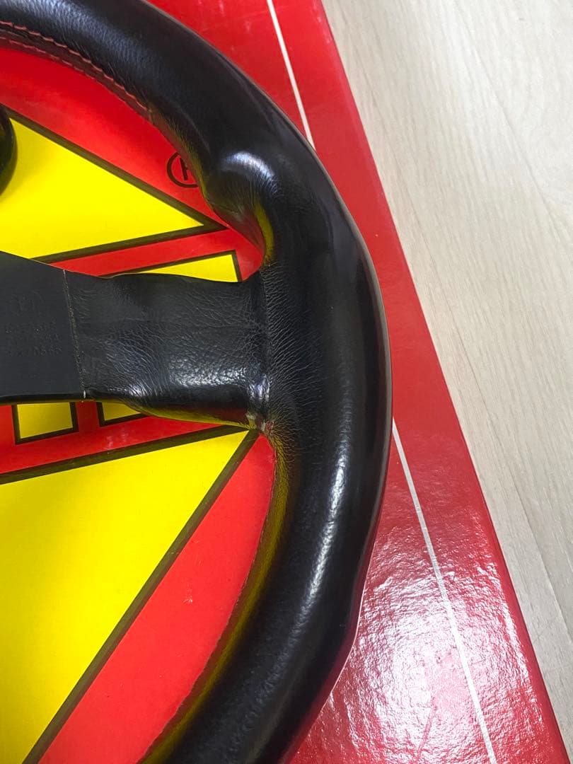 MOMO CORSE 320mm レザーステアリング 即決大歓迎 - メルカリ