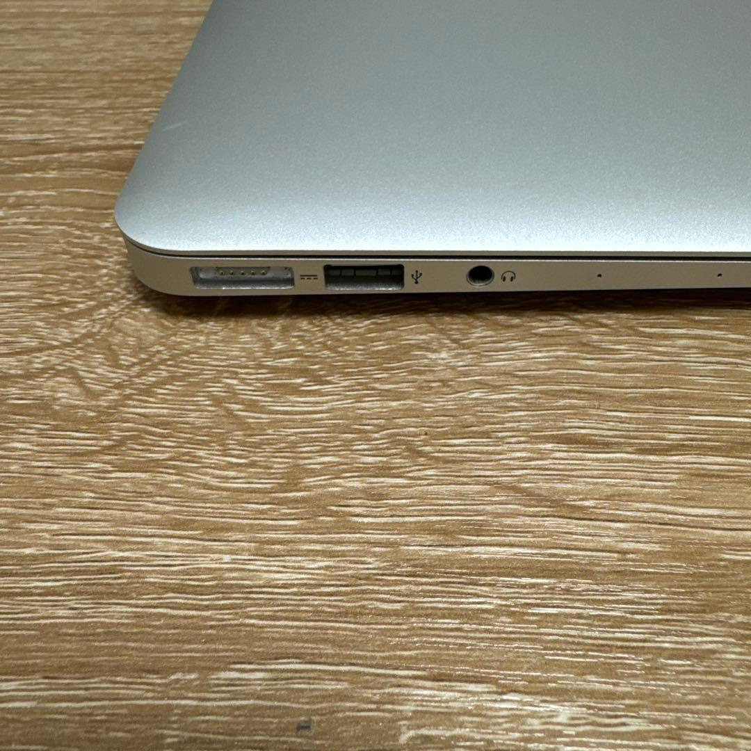 最終値下MacBook Air2015 13.3 i5 1.6GHz 116GB