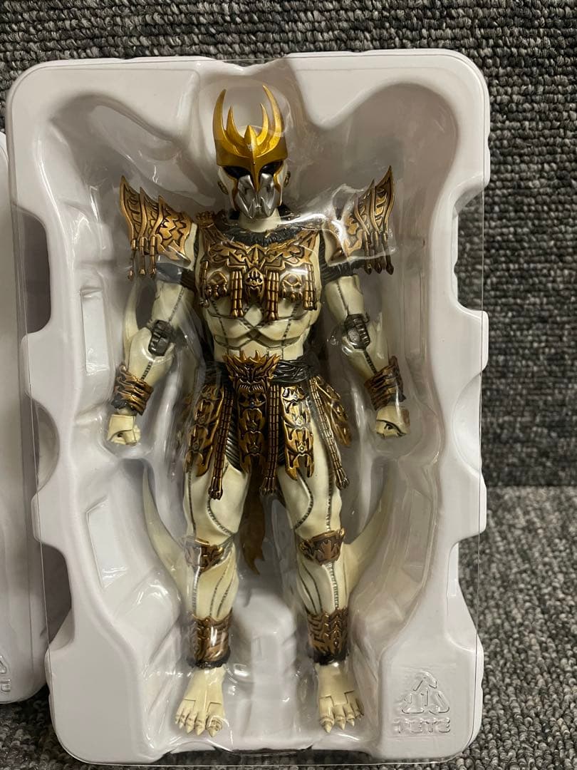 真骨彫 ン・ダグバ・ゼバ S.H.figuarts 仮面ライダークウガ
