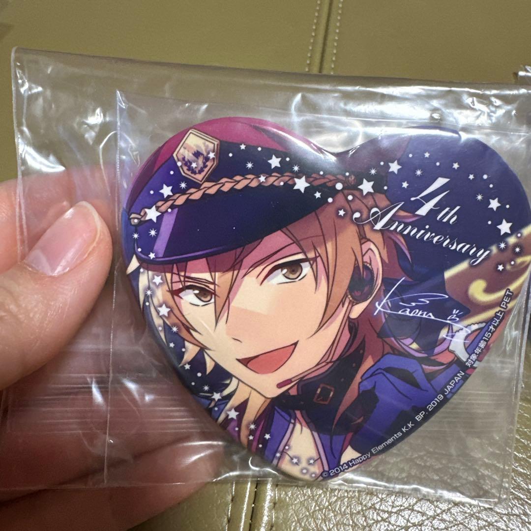 あんスタ 羽風薫 ハート型缶バッジ6個セット - メルカリ