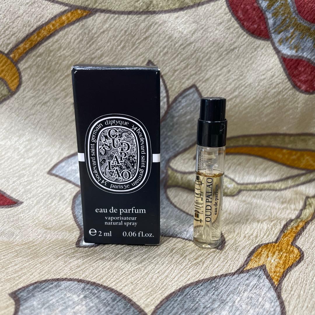 Diptyque Eau de Parfum 2ml ウード パラオ - メルカリ