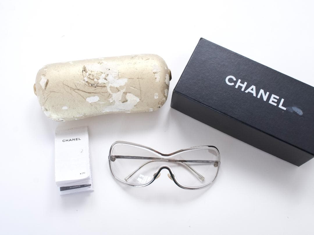 訳あり シャネル 4031 宇多田ヒカルモデル レンズ割れあり 702 - メルカリ