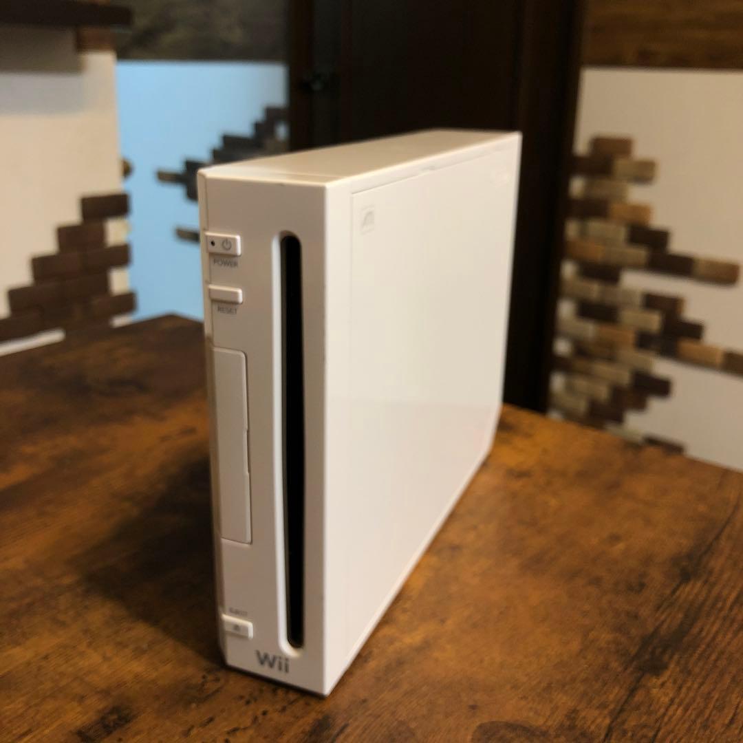 Wii 本体 白 ホワイト Nintendo 動作確認済み 本体のみ① - メルカリ