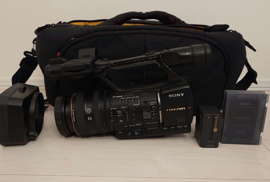 HXR-NX5J ワイコン　バッテリー　フラッシュメモリ　カメラバッグ付き カメラ HXR-NX5J SONY | 機材レンタル カメクル