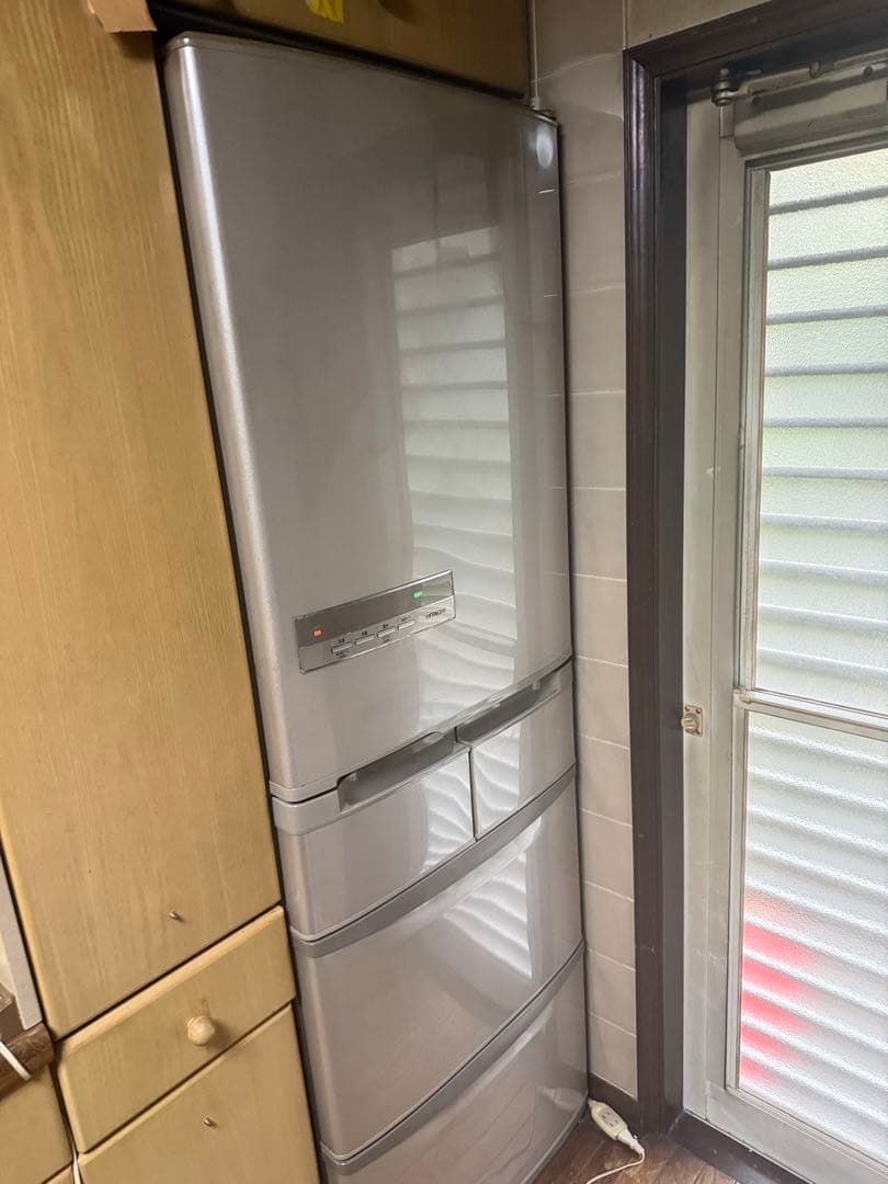 定価25万円程日立HITACHI ECO 日立大型冷蔵庫赤字大処分 動作確認済