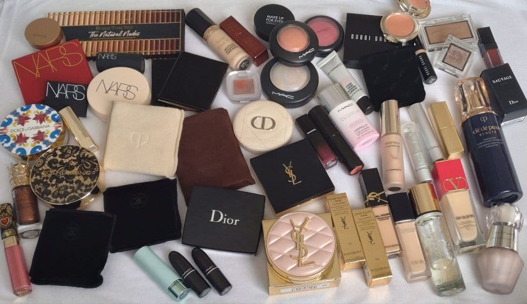 デパコス コスメセット CHANEL TOMFORD YSL クレドポーボーテ… - メルカリ