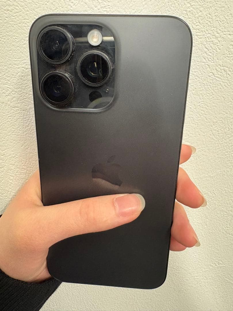 美品) Apple iPhone 15プロマックス Apple iPhone 15 Pro Max - 512 GB - Black Titanium (Verizon) for