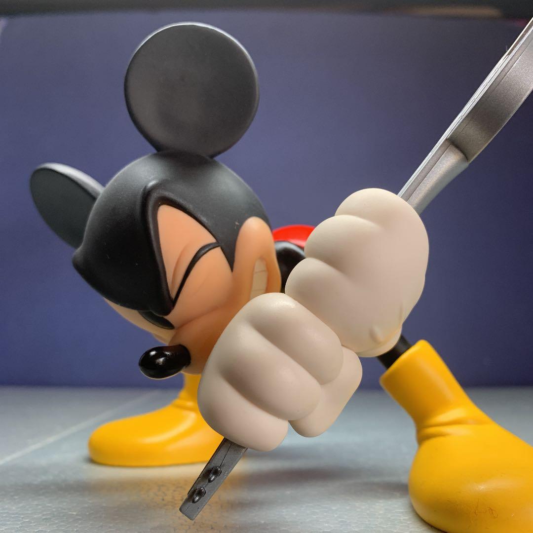 VCD ミッキーマウス ROEN GUITAR Ver. メディコムトイ - メルカリ