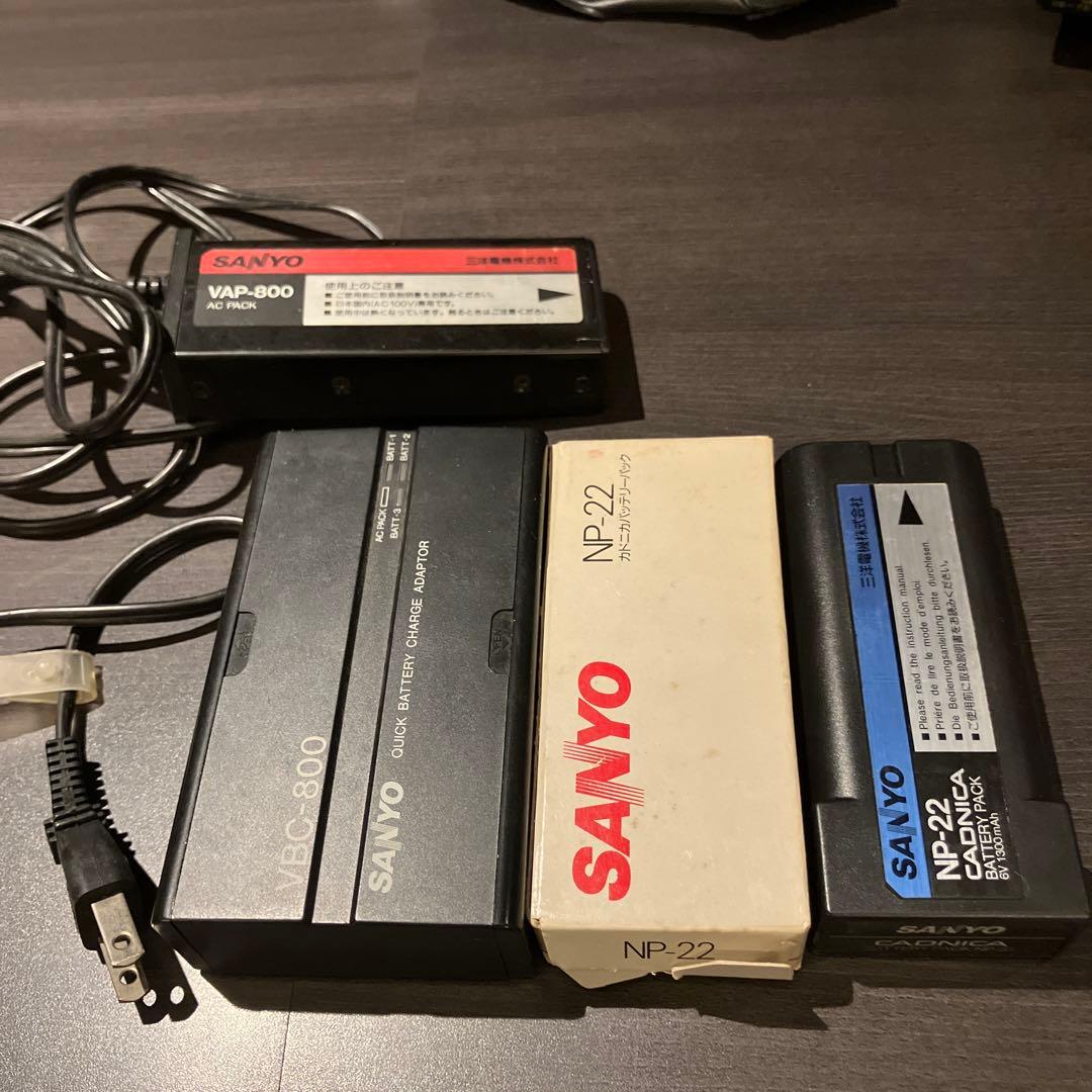 SANYO 8mmビデオカメラ Vision D1 - メルカリ
