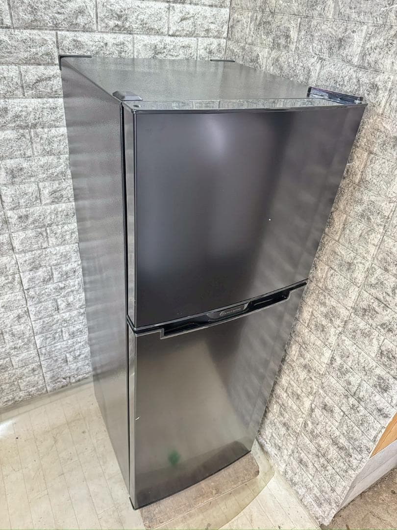 大阪送料無料★3か月保障★冷蔵庫★2024年★TH-138L2-BK★R-545 大阪送料無料☆3か月保障☆冷蔵庫☆2024年☆TH-138L2-BK☆R-545 - メルカリ