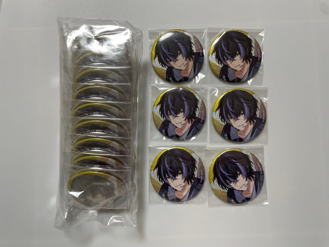 エイトリ 季肋 缶バッジ 24個 - メルカリ