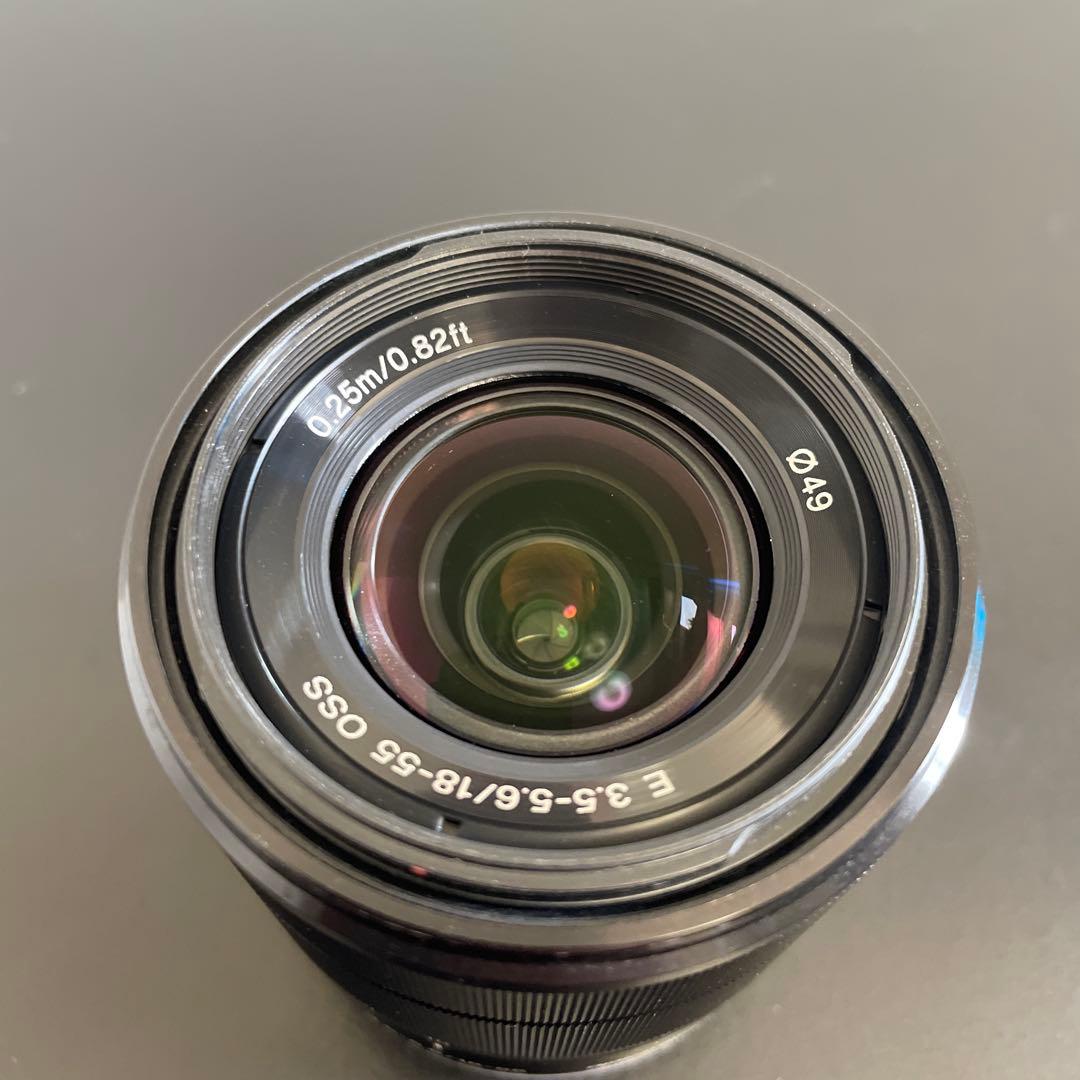 Sony E 18-55mm F3.5-5.6 OSS レンズ