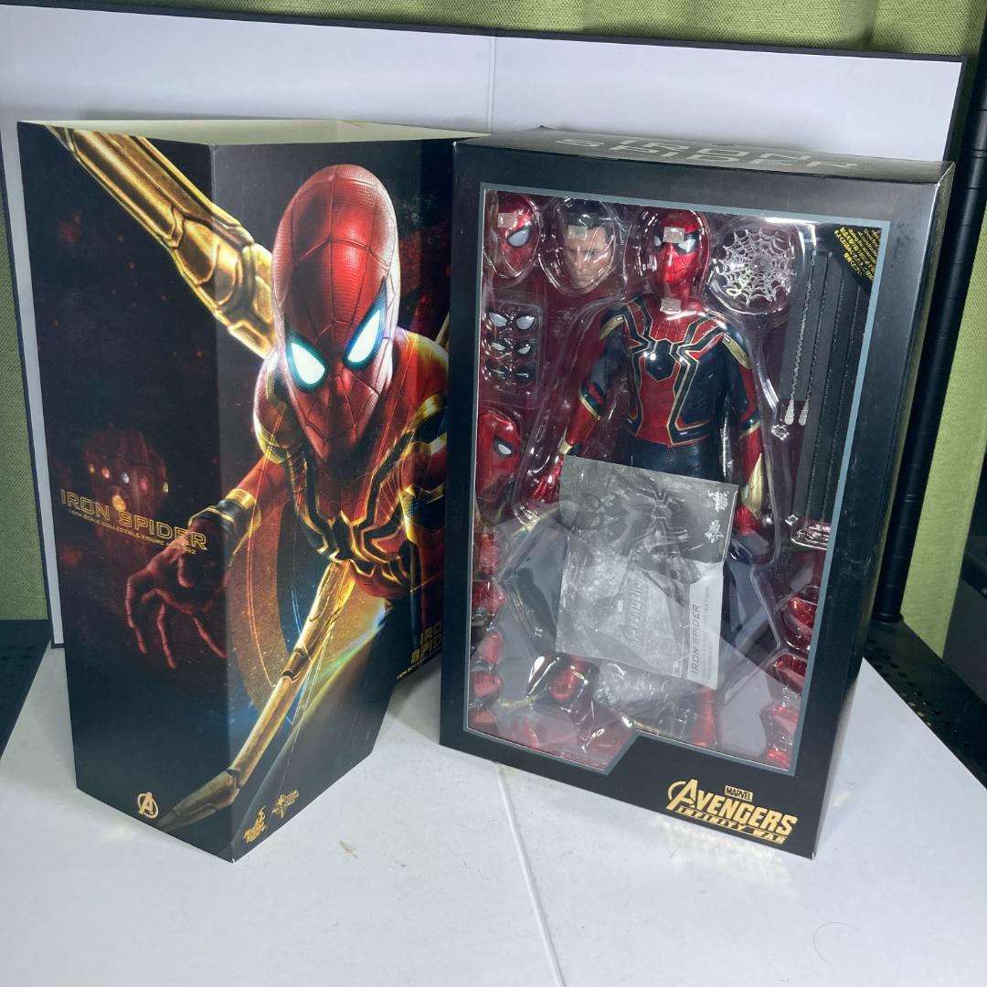 【開封美品】ホットトイズ　アイアン・スパイダー ムービー・マスターピース】『アベンジャーズ／インフィニティ・ウォー