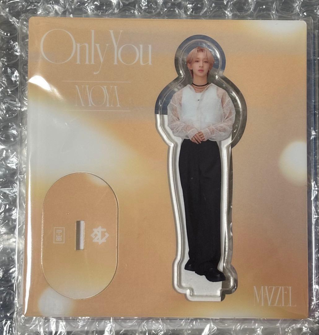 MAZZEL ナオヤ　only you muzeum版封入　アクスタ MAZZEL Only You MUZEUM盤 ナオヤ NAOYA アクスタ - メルカリ