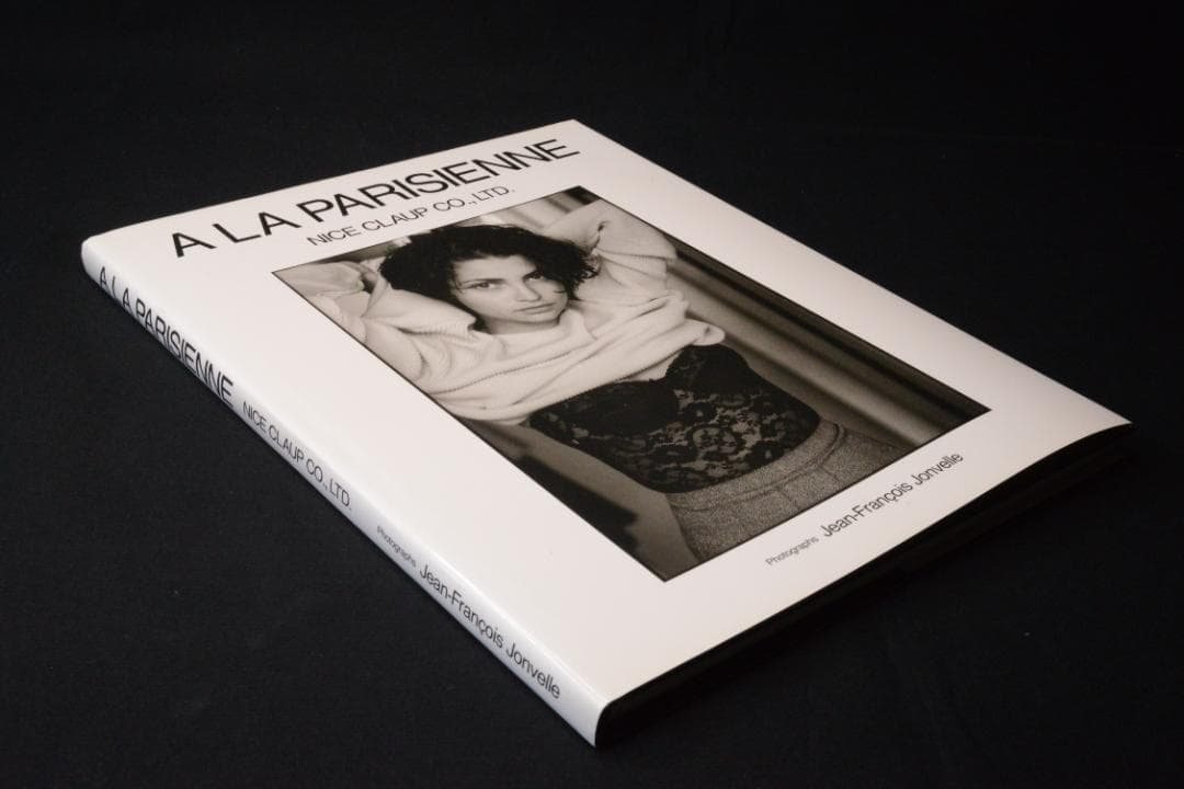 Jean-Francois Jonvelle: A La Parisienne - メルカリ