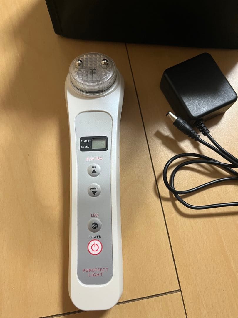 POREFECT LIGHT 美顔器 FASCINATEBEAUTY（ファッシネイトビューティ） フェイシャルケアマシン