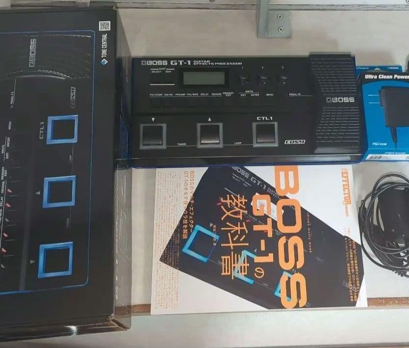 BOSS GT-1 マルチ | 純正アダプター、教科書付き Amazon.co.jp: BOSS GT-1 マルチエフェクター 純正アダプター GT-1