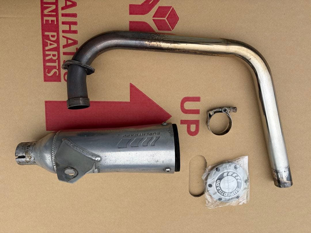 SUPERTRAPP マフラー tw200 - メルカリ