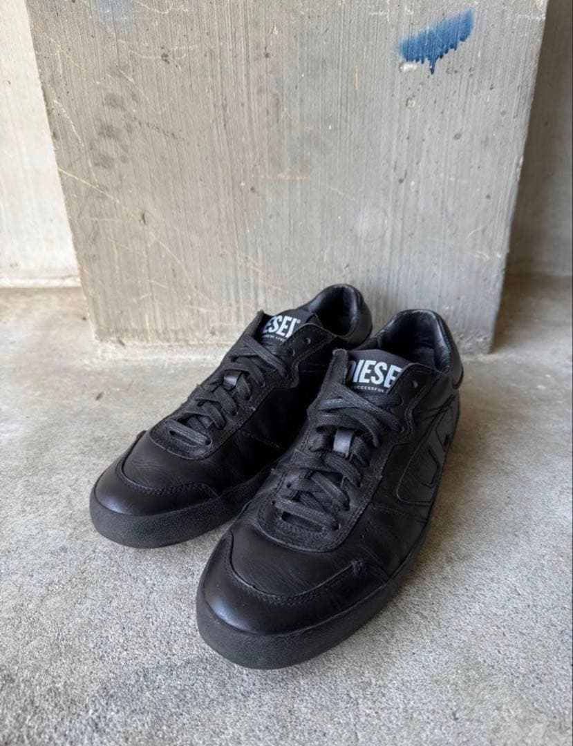 DIESEL Archive Black leather Sneake - メルカリ