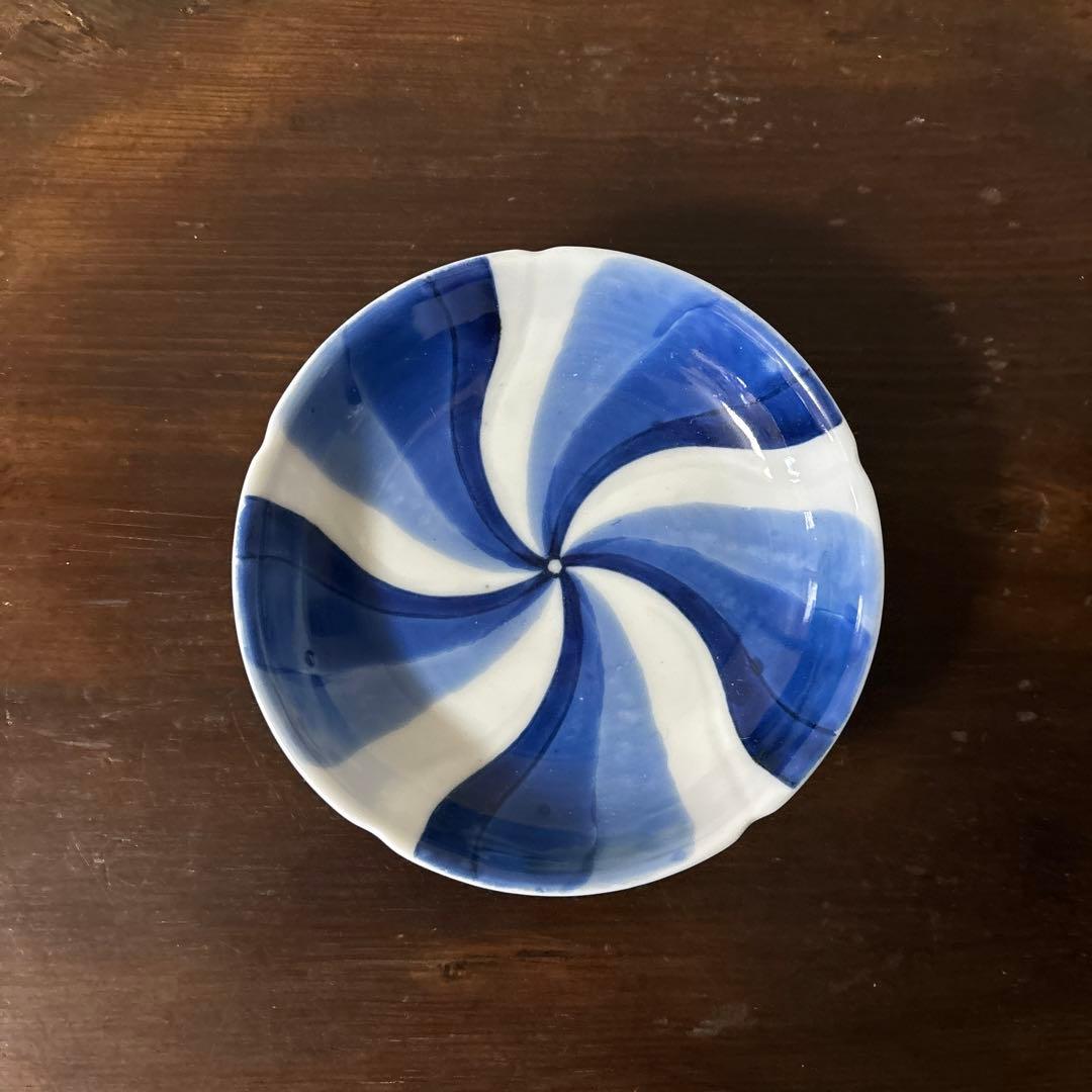 古伊万里染付捻り文皿 2点 江戸明治 アンティーク 酒器 白洲正子 白磁