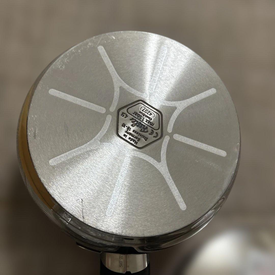 未使用★Fissler フィスラー 圧力鍋 4.5ℓ22㌢★ガラスの蓋★レシピ本