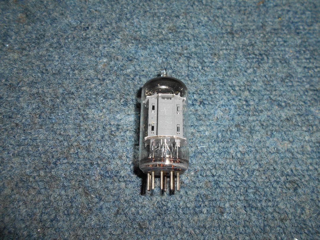 ELEFUNKEN ECC 83 真空管 リブプレート ダイヤマーク ジャンク