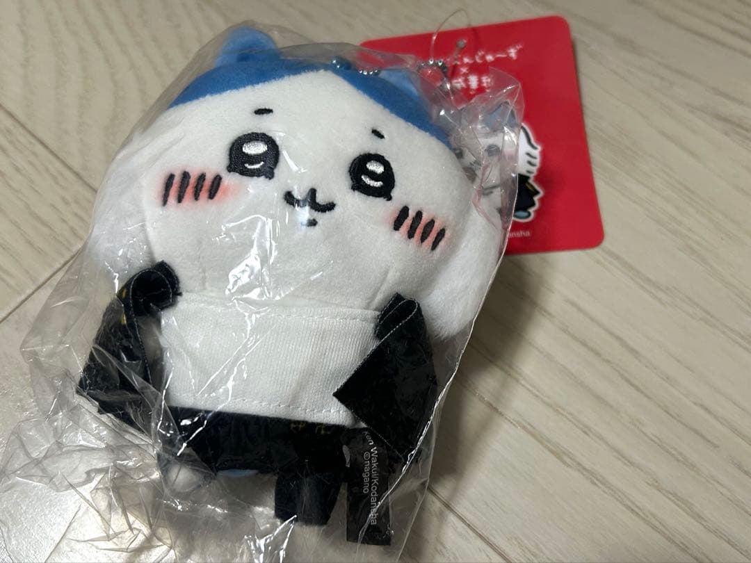 ちいかわ 東京リベンジャーズ コラボ ハチワレ マイキー マスコット 東京卍リベンジャーズ：「ちいかわ」コラボ“血威華我”グッズ続々