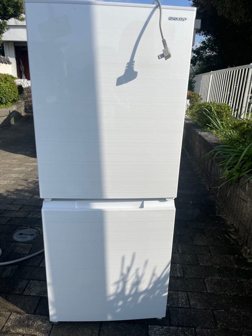 SHARP SJ-D156-W ホワイト冷蔵庫 2021年製 冷蔵庫 ホワイト系 SJ-D15G-W [152L /2ドア /右開き/左開き付け替え