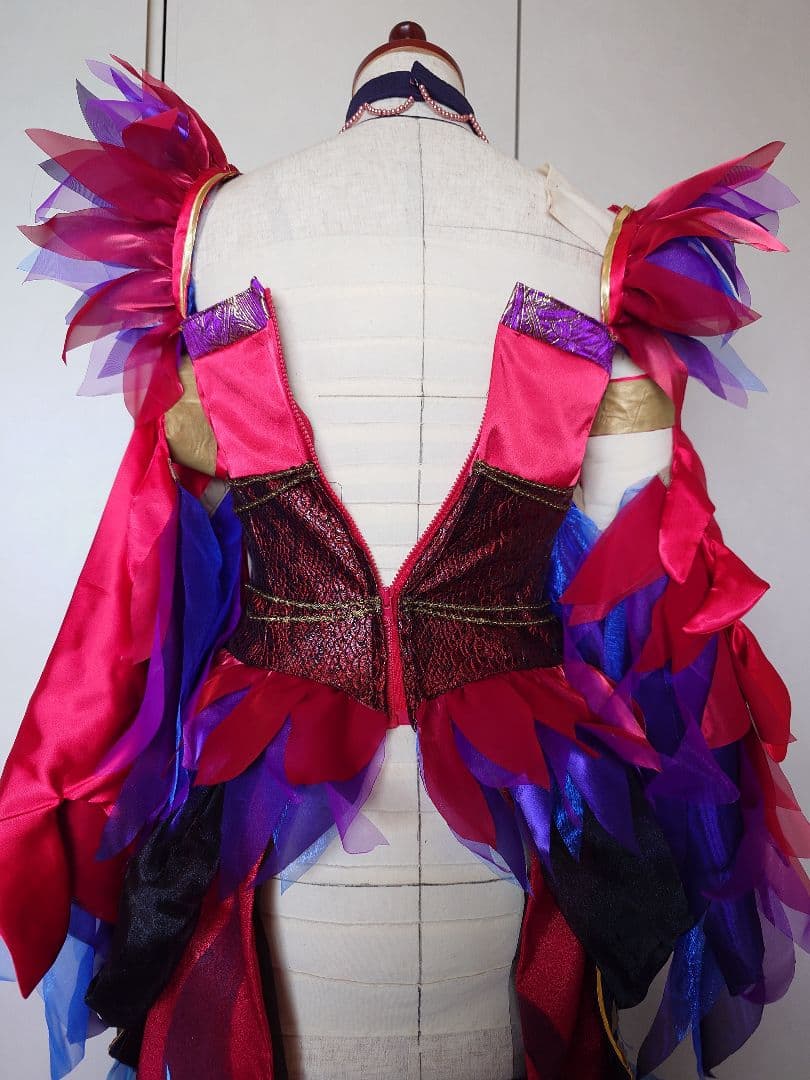 フレンジー オウム ダンサー 衣装 ウィッグ Dハロ 仮装 - メルカリ