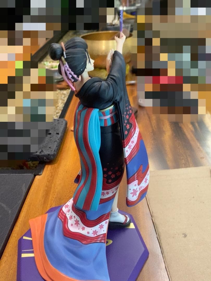 ワンピース ニコ・ロビン 和服 フィギュア ガレージキット - メルカリ